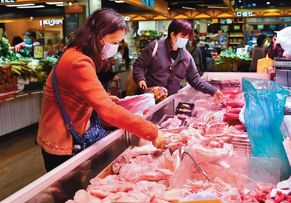 ■凍肉公司負責人估計未來凍肉價格仍會維持在高位。資料圖片