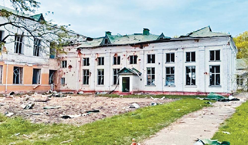 ■切爾尼戈夫一間高中遭俄軍導彈攻擊，造成三人死亡，十二人受傷。