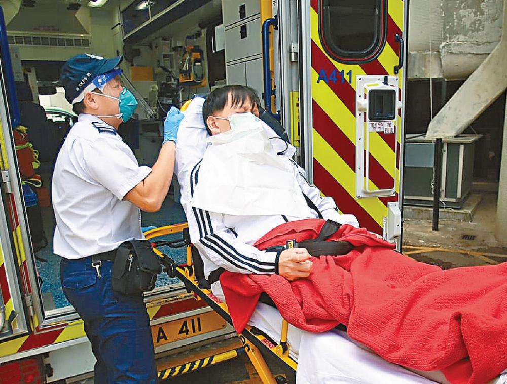 ■傷者經救護車送往瑪麗醫院治理。