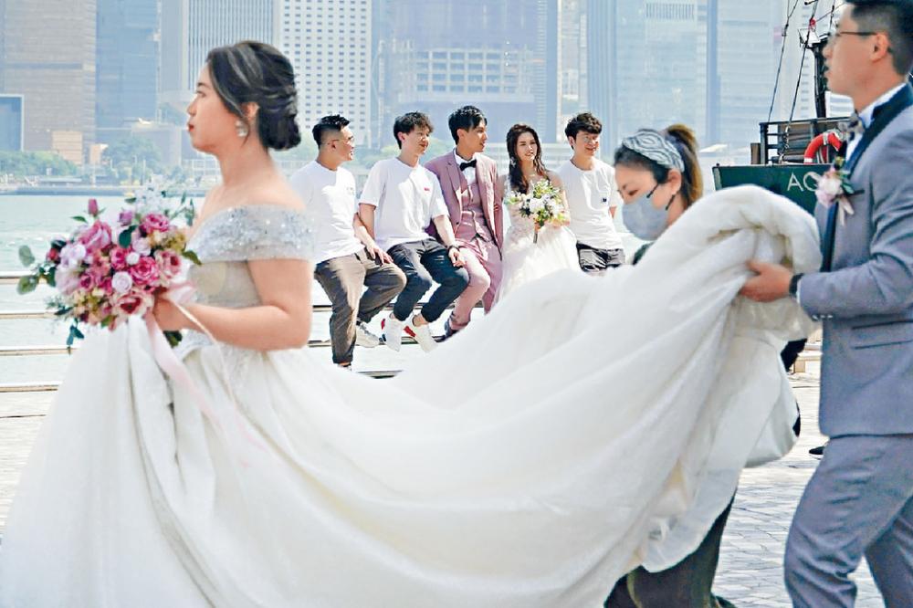 ■昨日520，不少新人趕緊註冊結婚。