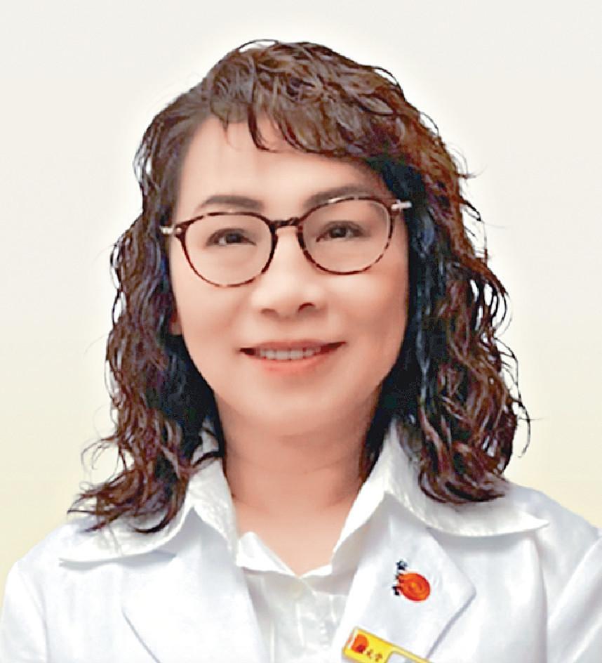 註冊中醫師施穎