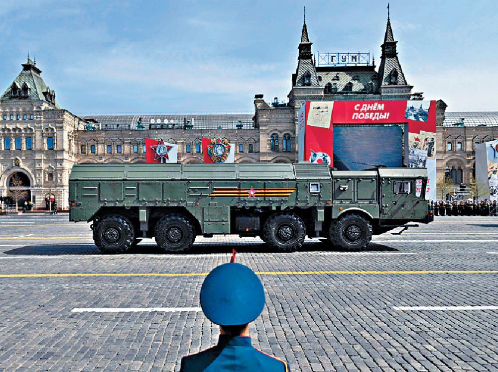 ■普京會見盧卡申科時宣佈向白俄提供可携核彈頭的短程導彈系統。