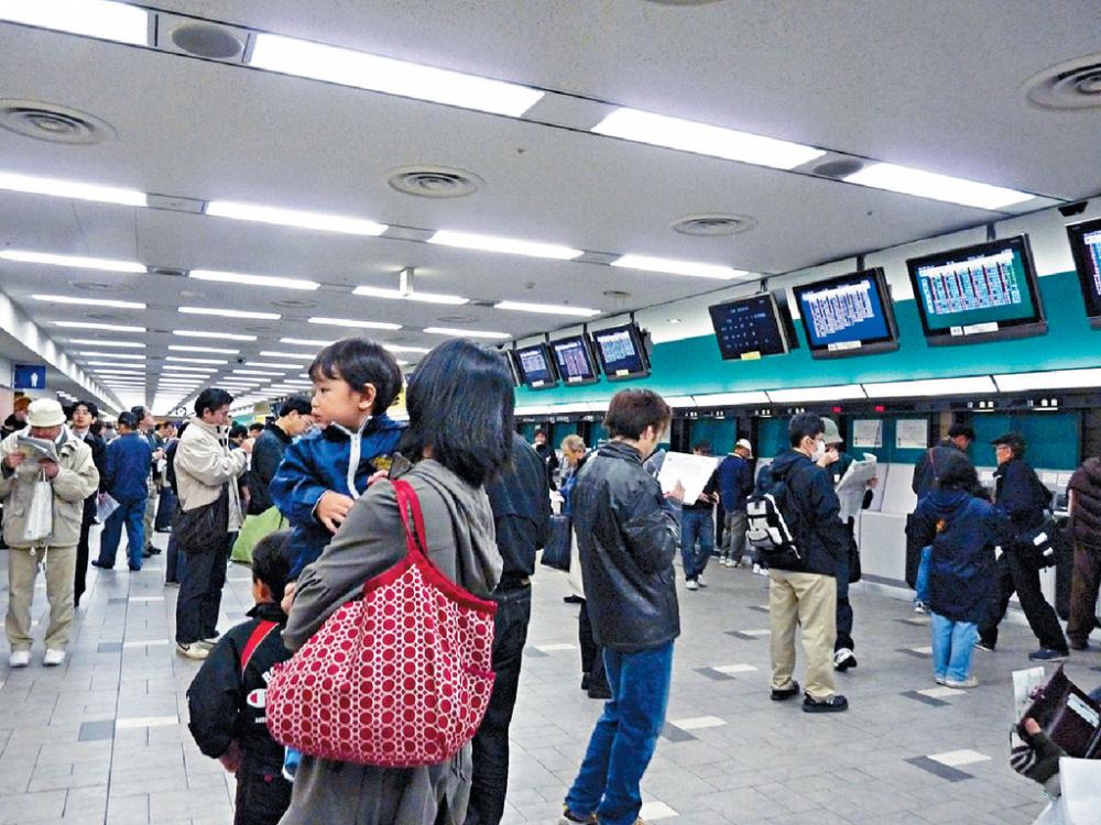■日本馬場容許小孩入場