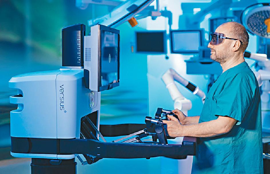 ■Versius外科手術機械人系統可輔助手術進行。