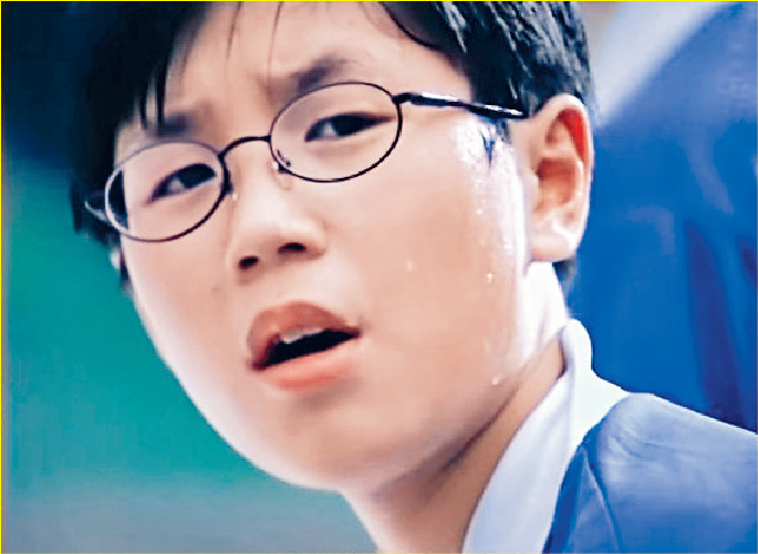 孱仔廣告男蛻變健美先生 頭條日報