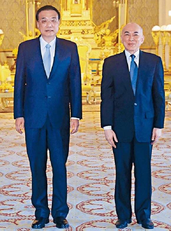 ■國務院總理李克強與柬埔寨國王西哈莫尼會面，希望能增進兩國之間的合作。