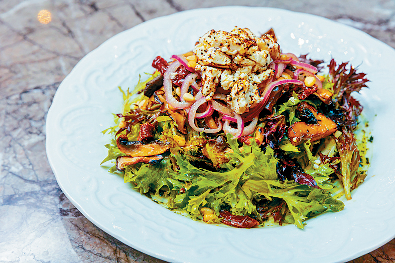 Simplylife的沙律菜，由鴻日農莊以美心提供的餐前廚餘施肥栽種。